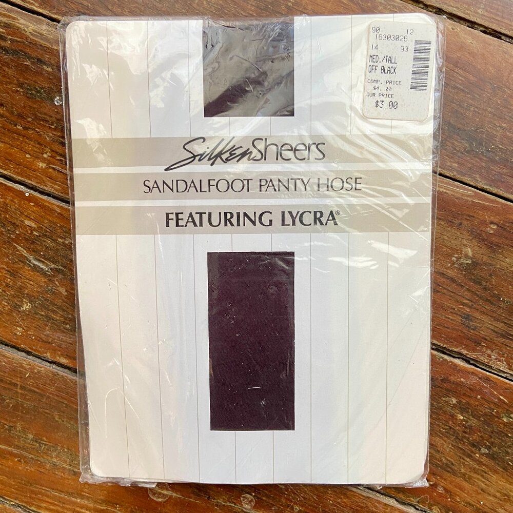 NOS SILKEN SHEERS Pantyhose Off Black Sandalfoot Med/Tall New Lycra